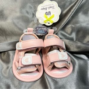 Stepping Stones First Steps Baby Girl’s (0-3 months) Size 1‎ Sandals Pink Hearts